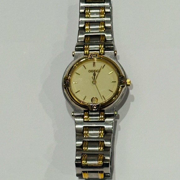 Vintage Gucci Two-Tone Watch New Battery - Picture 1 of 12